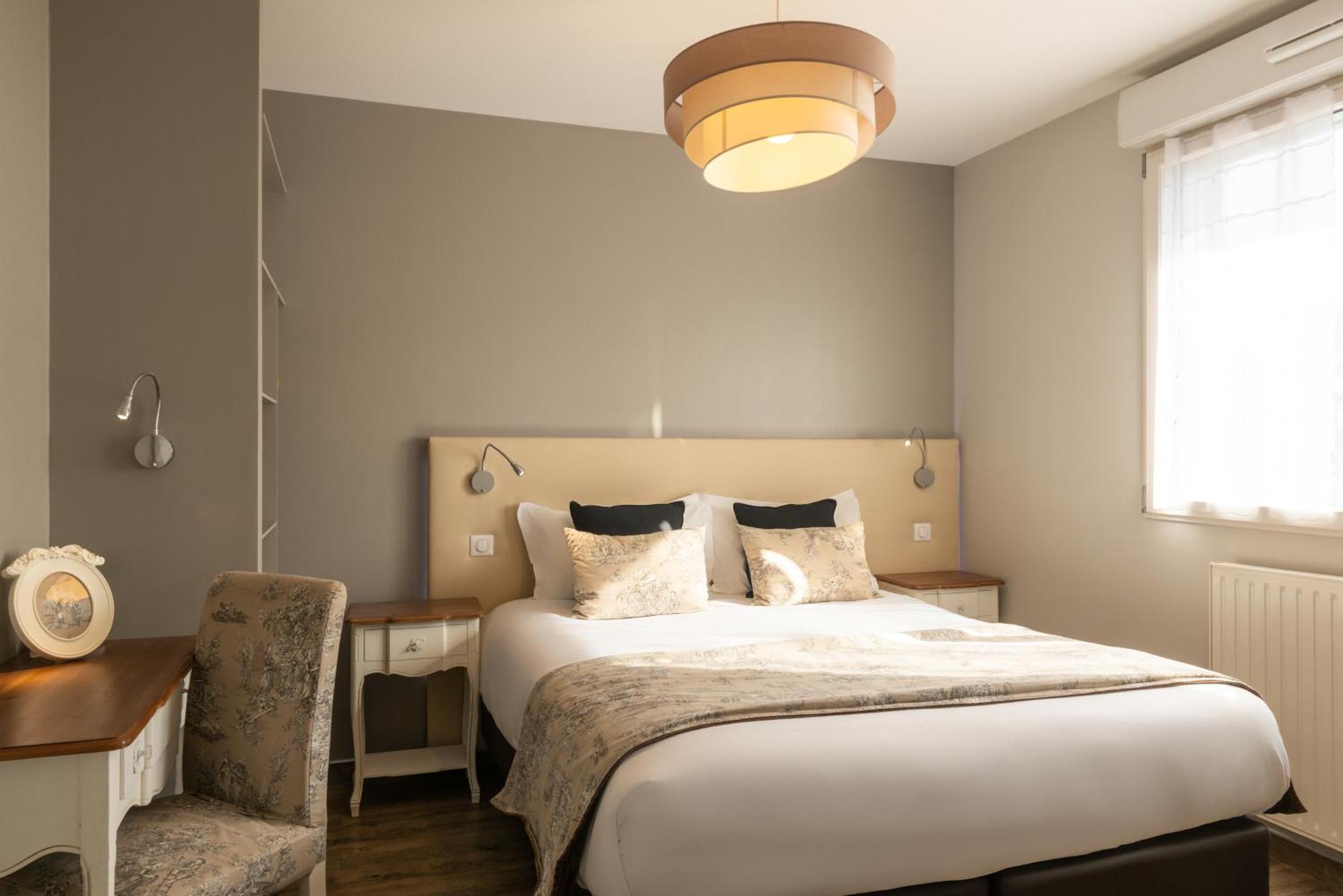 Comfort Kamer met Uitzicht op de Stad